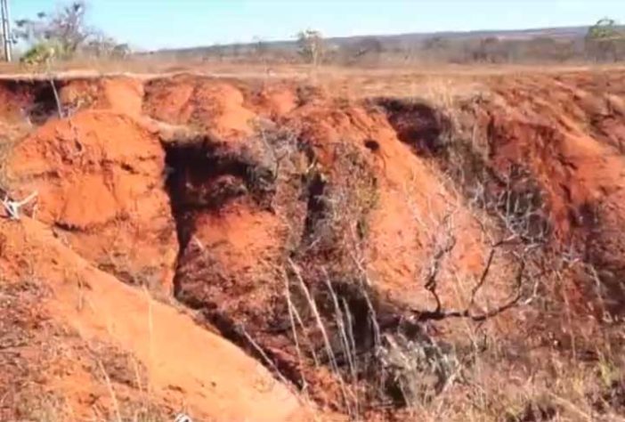 Cidade no Piauí está virando deserto