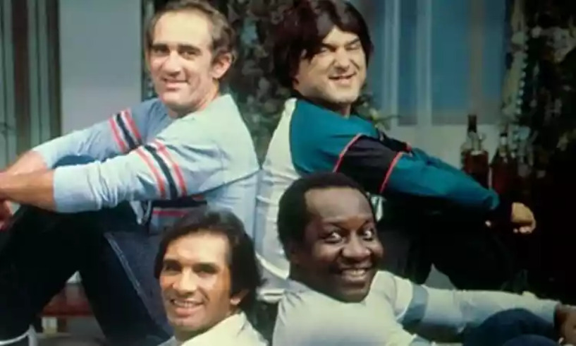 Renato se consagrou, principalmente, como o Didi Mocó, personagem central do grupo Os Trapalhões.  Na foto, Renato no alto com Zacarias, e Dedé Santana com Mussum embaixo.  