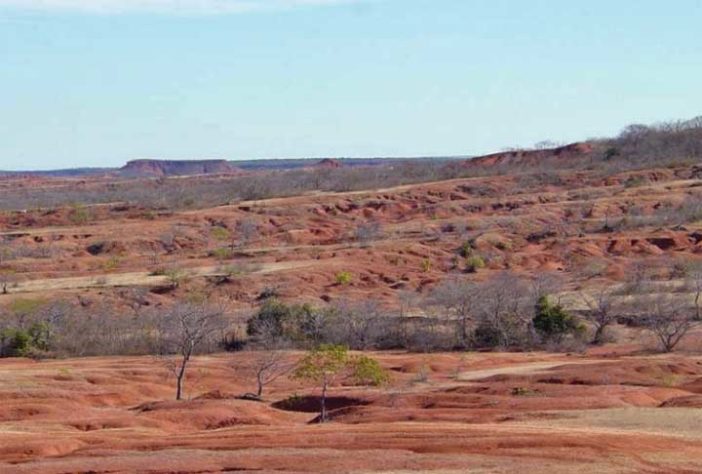 Cidade no Piauí está virando deserto