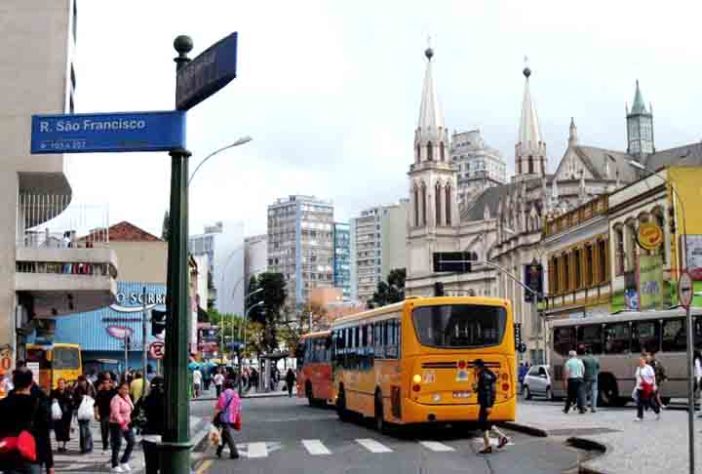 Curitiba é eleita a cidade mais inteligente do mundo