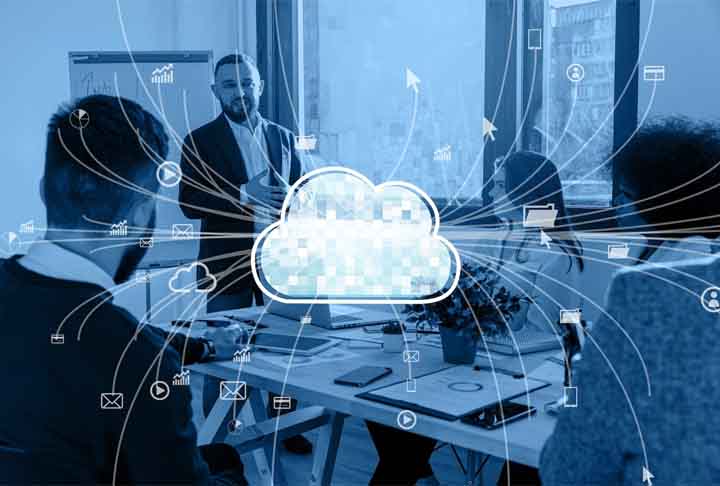 19. Especialista em cloud computing: Na vanguarda da Tecnologia da Informação, este cargo envolve o gerenciamento eficiente do armazenamento de dados em nuvem. A formação recomendada é: Tecnologia da Informação.-Imagem Freepik