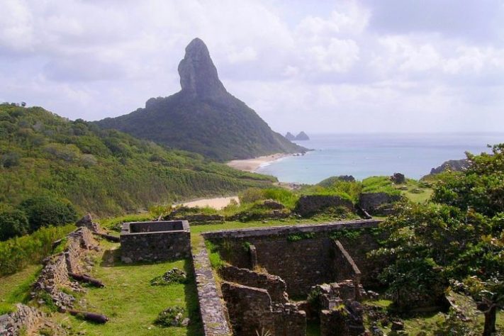 Forte Nossa Senhora dos Remédios - Wikimedia Commons/Carlos Scorzato