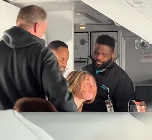 O vídeo caótico tem duração de pouco mais de 5 minutos. O caso aconteceu no dia 16/11/2023