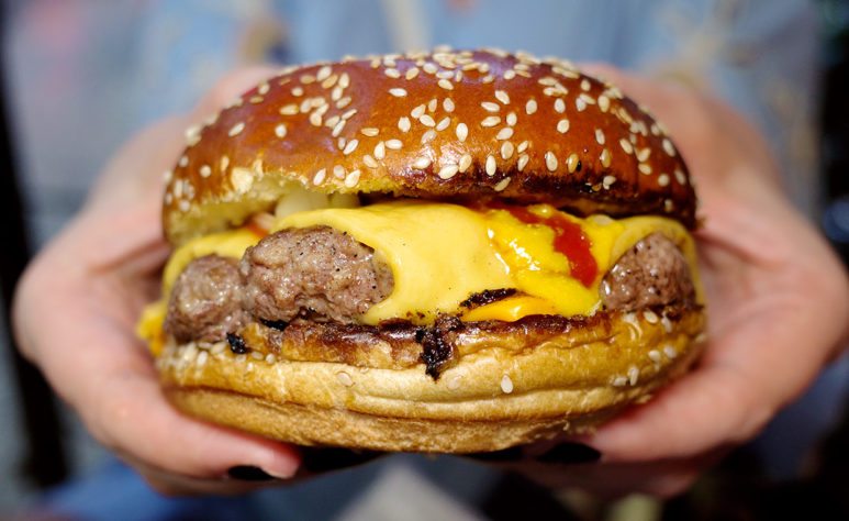 Duas hamburguerias brasileiras entram na lista de melhores do mundo