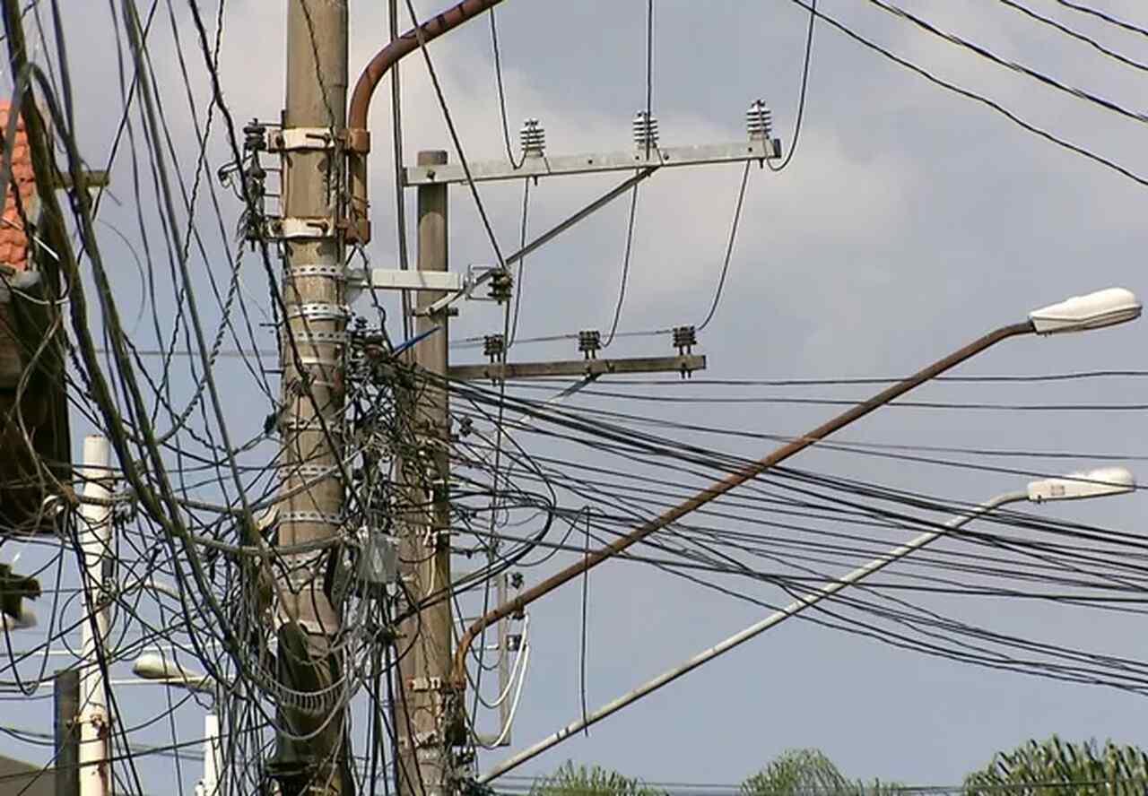 Caos na energia em São Paulo escancara problema dos fios elétricos