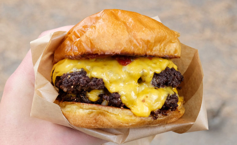 Duas hamburguerias brasileiras entram na lista de melhores do mundo