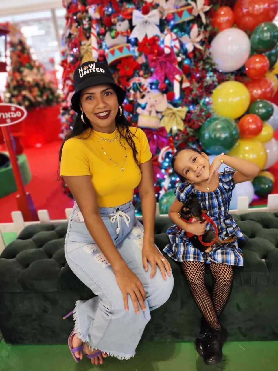 Em entrevista ao g1, a mãe de Helena, Oscarina Rodrigues, explicou que a filha é muito amorosa e, por isso, o pai da menina, Fabrício Davi, teve a ideia de postar as brincadeiras na internet.