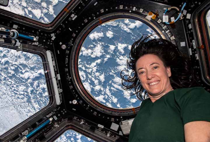 Essa ação não acontecia desde o fim do programa dos ônibus espaciais em 2011. Ainda assim, na ocasião as naves espaciais russas Soyuz realizaram apenas voos parciais ao redor do laboratório orbital.