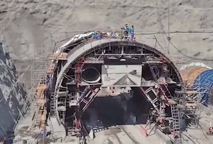 Ferrovia gigante no deserto será uma das maiores do mundo!