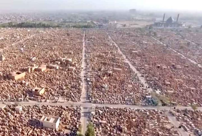 Cemitério do século 14 tem mais de 6 milhões de sepultados