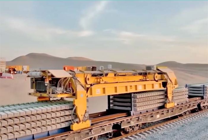 Ferrovia gigante no deserto será uma das maiores do mundo!