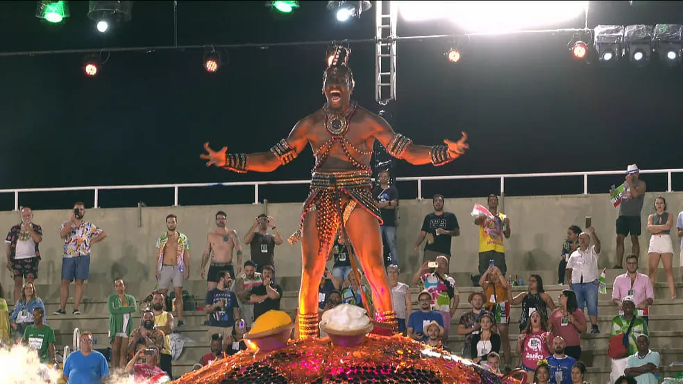 Exu Ã© uma divindade frequentemente confundida com o Diabo. Por isso, a Grande Rio, no carnaval de 2023, tentou desmistificar a figura do orixÃ¡ com o enredo  'Fala, MajetÃ©! Sete chaves de Exu