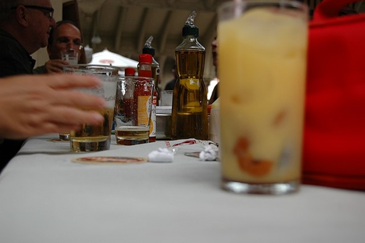 Na quinta colocação, também com nota 3.8, surge a bebida chamada Caju Amigo, que é feita com a fruta típica do nordeste, acrescida de  vodca, açúcar e doce de caju em calda. 