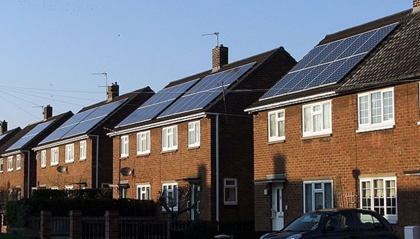 placas de energia solar avançam no Brasil