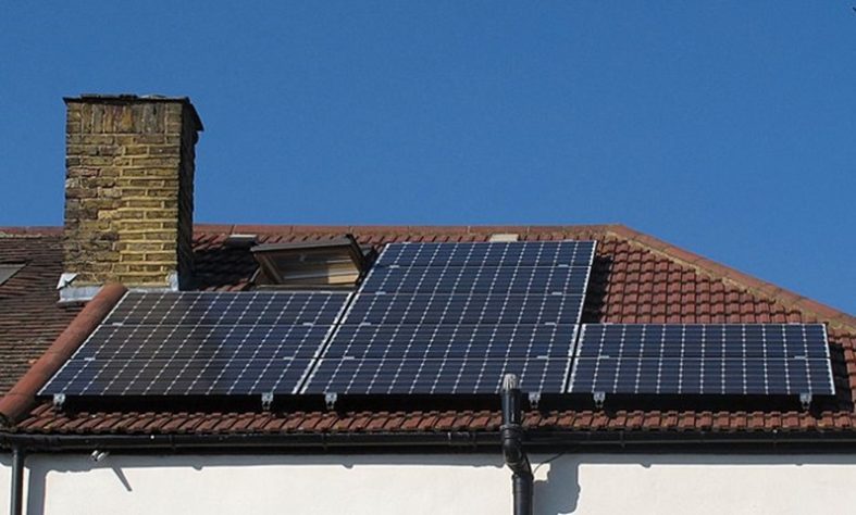 placas de energia solar avançam no Brasil