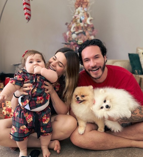 De edições diferentes, Viih Tube (BBB21) e Eliezer (BBB22) se envolveram meses depois da saída do brother do confinamento. Atualmente, eles têm dois filhos:  Lua, que nasceu em 2023, e Ravi, de 2024. -Reprodução/Instagram