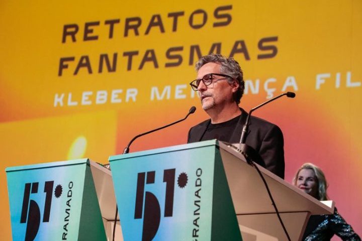 Além de comandar o júri responsável por avaliar os 13 filmes selecionados para a competição oficial, Kleber Mendonça Filho participará de uma masterclass aberta ao público, incluída na programação de debates e encontros realizados no espaço The Hub, em Sydney. O grupo de jurados terá ainda nomes importantes do cinema internacional, como a diretora húngara Ildikó Enyedi, o diretor singapuriano Boo Junfeng, a diretora de fotografia australiana Ari Wegner e a produtora e diretora australiana Sally 