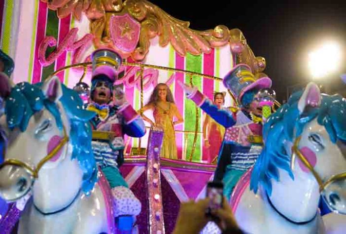 Maria Bethânia - Mangueira 2016