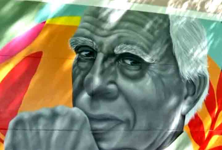 O escritor Ignácio de Loyola Brandão, membro da Academia Brasileira de Letras (ABL), foi o primeiro grafite feito para o projeto. O painel encontra-se na Biblioteca Municipal Mário de Andrade.-Reprodução/EPTV