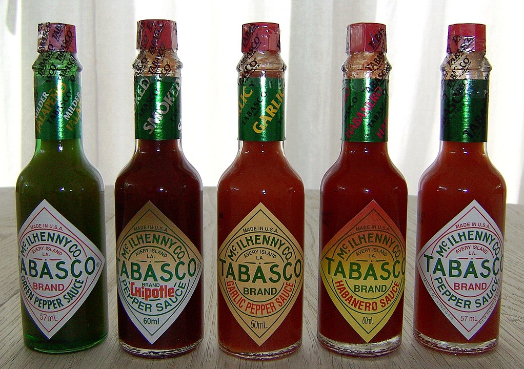 Embora a pimenta não seja onipresente na culinária brasileira, algumas regiões, como o Norte, Nordeste e Sudeste, possuem pratos em que ela é essencial para o sabor e a autenticidade. Além disso, o uso de molhos de pimenta caseiros é muito comum como acompanhamento em todo o país.

