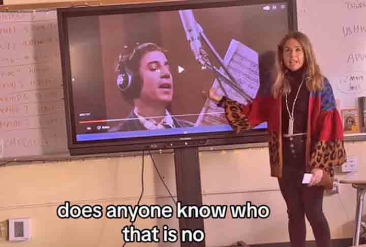 Os jovens tiveram mais erros do que acertos, mas conseguiram identificar Tina Turner, Bruce Springsteen, Cindy Lauper, Kenny Rogers e Michael Jackson – esse foi identificado logo pela luva. 