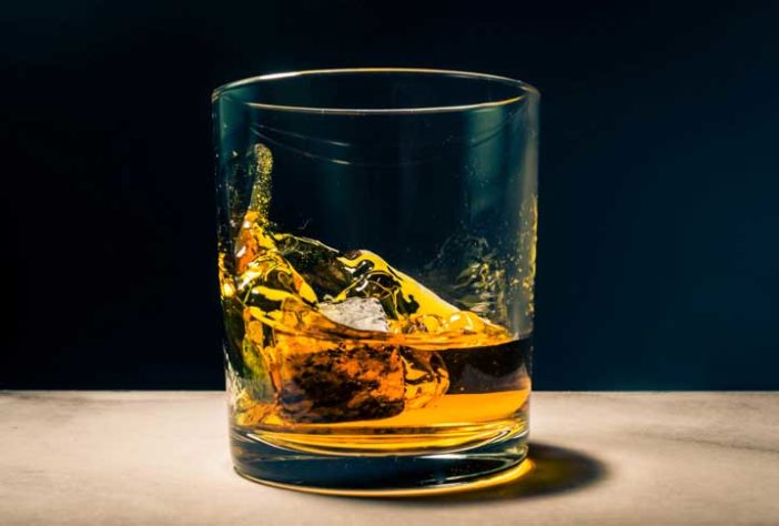 Empresa quer levar gelo da Groenlândia para bebidas de Dubai