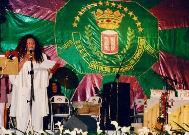 Alcione