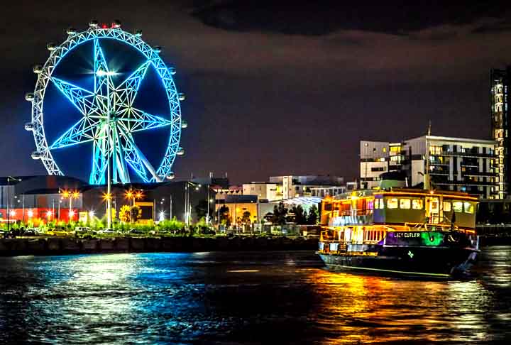 Melbourne Star (Melbourne, Austrália): Levou quase uma década para ser formada e agora é a única roda-gigante de observação no hemisfério sul. São 21 cabines de vidro com ar-condicionado que oferecem aos passageiros uma visão de 360 ??graus da cidade.