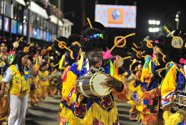 Ritmo contagiante: a importância das baterias nas escolas de samba