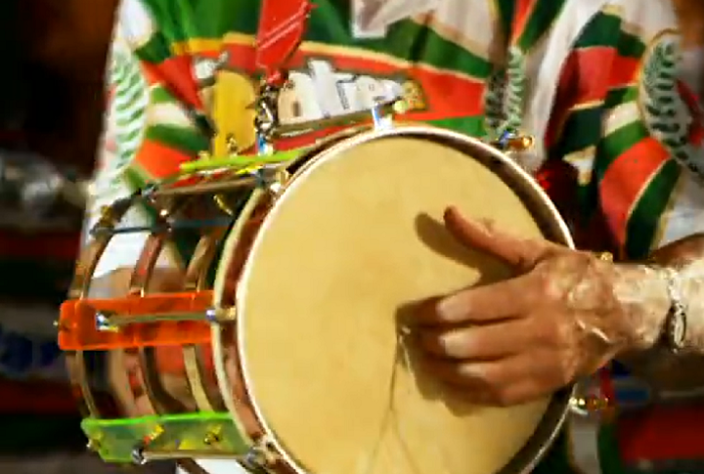 Cuíca - bateria escola de samba