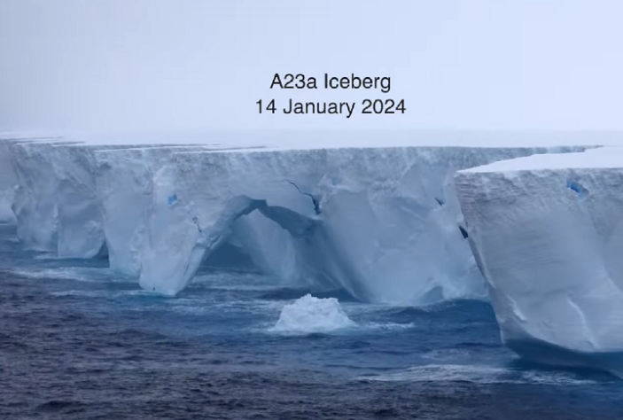 Iceberg A23a -- maior iceberg do mundo