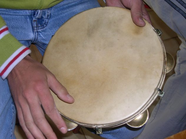 Pandeiro - bateria escola de samba