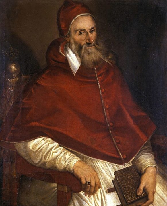 Esse papa italiano, filho de um mercador , nasceu em 1/1/1502, e doutorou-se em Direito Canônico e Direito Cível na Universidade de Bolonha, onde viria a se tornar professor. Ele morreu em 1585 aos 83 anos.