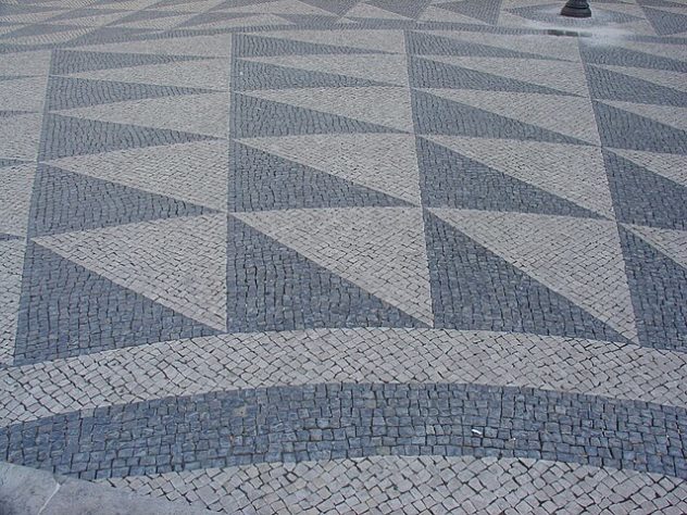 História das pedras portuguesas 