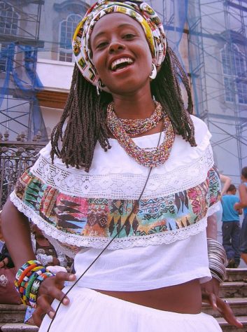 origem dos trios elétricos