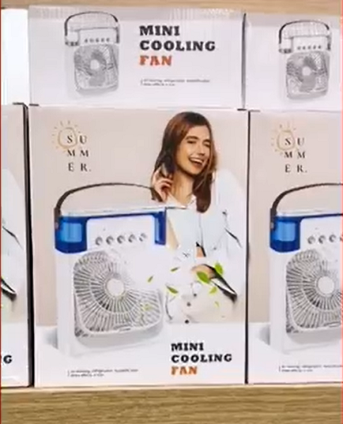 Um miniventilador portátil, por exemplo, pode ser encontrado por R$ 50. - reprodução redes sociais