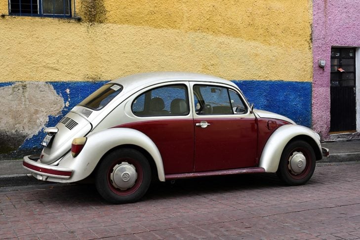 Em 1945, a produção foi retomada, e o Fusca começou a ser exportado para diversos países do mundo. - wikimedia commons 	Gzzz