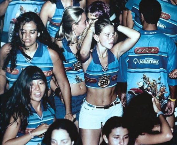 Tradição dos abadás no Carnaval 