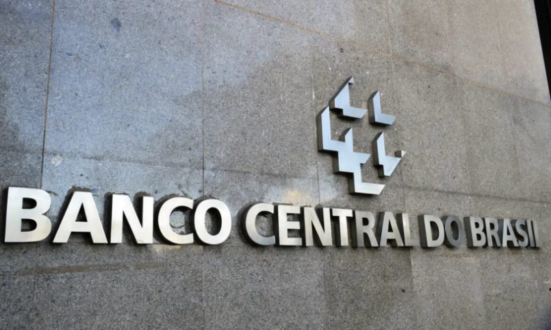 nova regra que limita os juros do rotativo do cartão de crédito