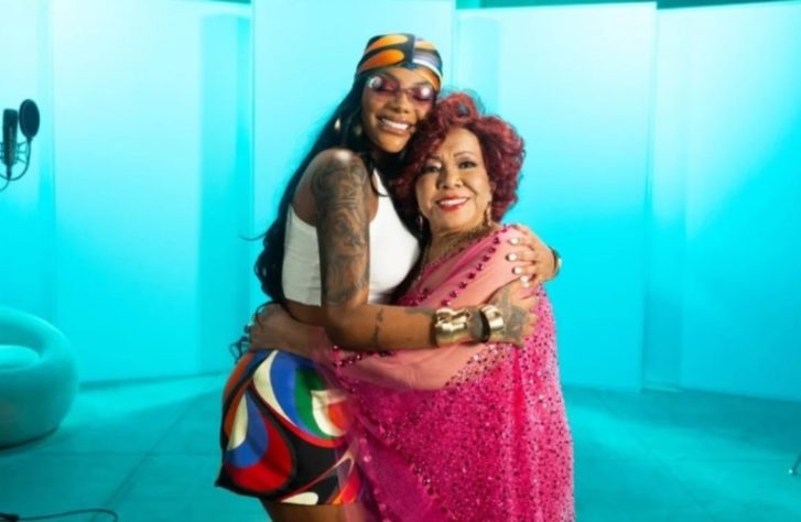 Alcione