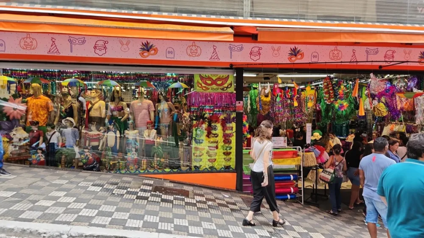 Pontos de comércio popular no Carnaval 