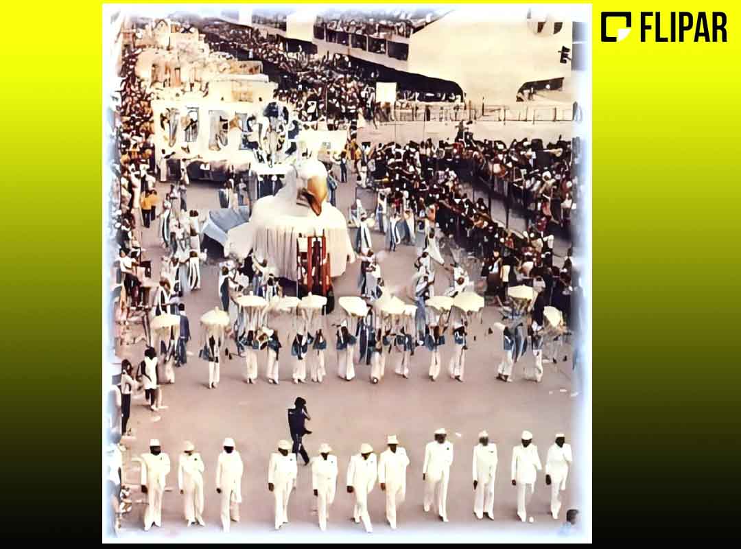 <p>Em 1984, ano de estreia da Marquês de Sapucaí, a Portela  homenageou três importantes personalidades de sua história: Paulo da Portela, Natal e Clara Nunes e conquistou o título. A Comissão de Frente veio no estilo tradicional, com a presença da Velha Guarda saudando o público.</p>
