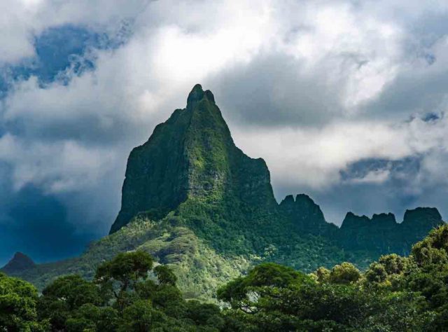 Monte Mouaroa, Moorea - Montanhas e rochas curiosas -