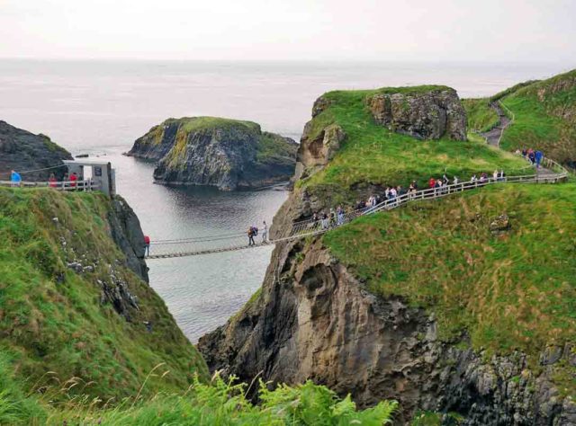 Ponte de corda Carrick-a-Rede, Irlanda 