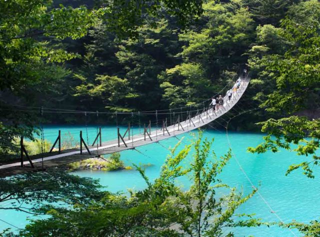 Ponte Suspensa Yume no Japão