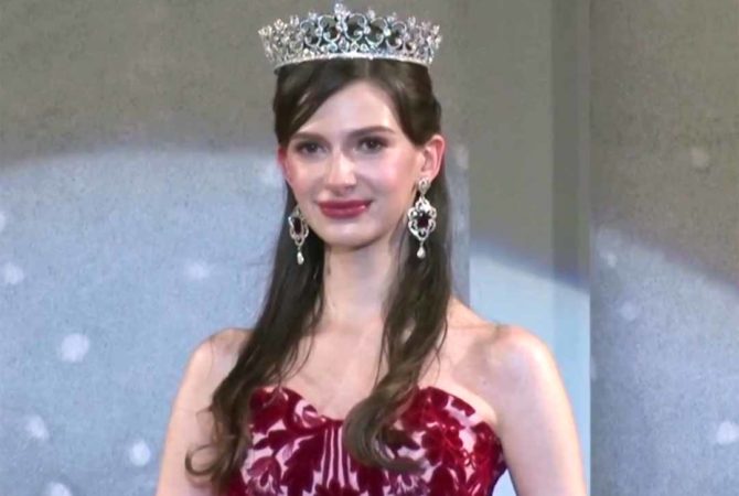Com identidade questionada, Miss Japão renuncia após caso extraconjugal