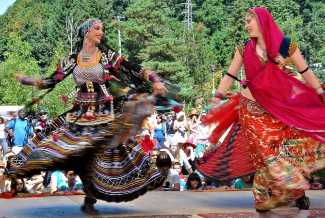 Cultura e história dos Ciganos atraem a curiosidade