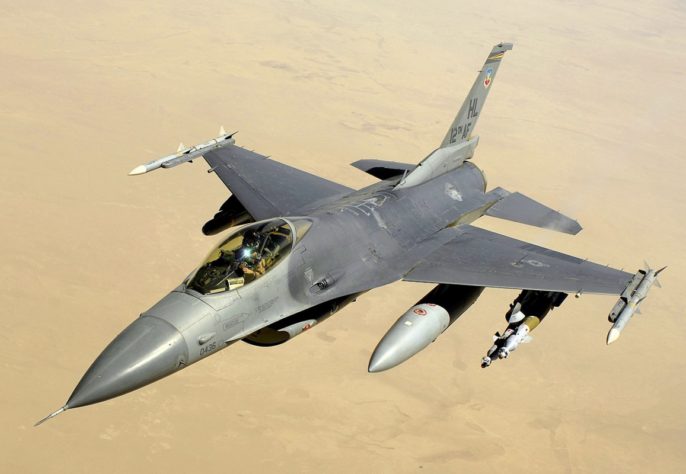 Caça F-16 Fighting Falcon
