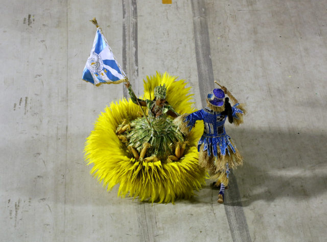 Mestre-sala e Porta-bandeira -