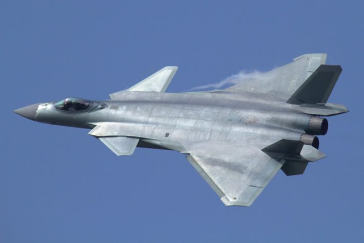 Caça Chengdu J-20